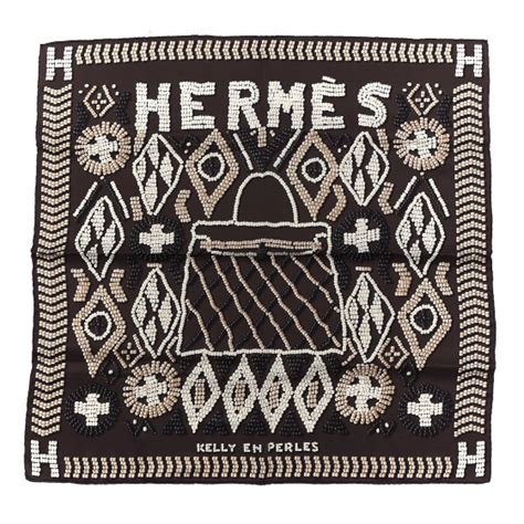 HERMES Silk Kelly En Perles Scarf 70 